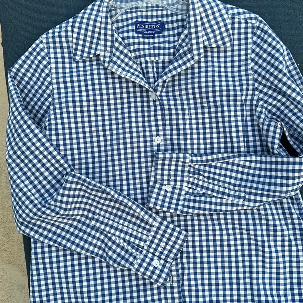 Pendleton Navy & White Checkered Button-Up Shirt … - image 2